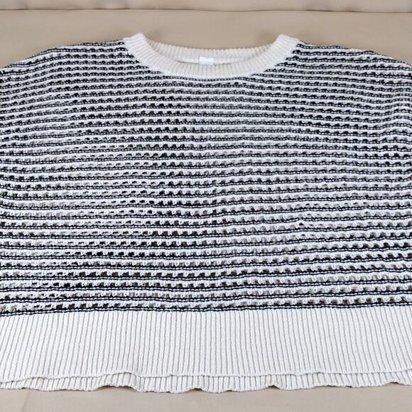 Old Navy Black White Striped Knit Cotton Pullover Patterned Crewneck Sweater - Picture 10 of 11